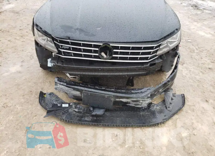 1VWDT7A34HC068979 Photo# 12