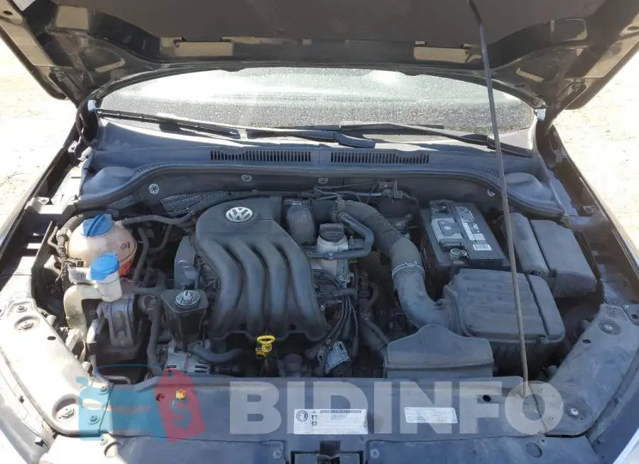 3VW2K7AJ8FM353608 Photo# 11