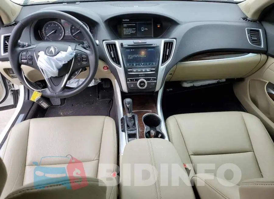 19UUB1F36JA011407 Photo# 8