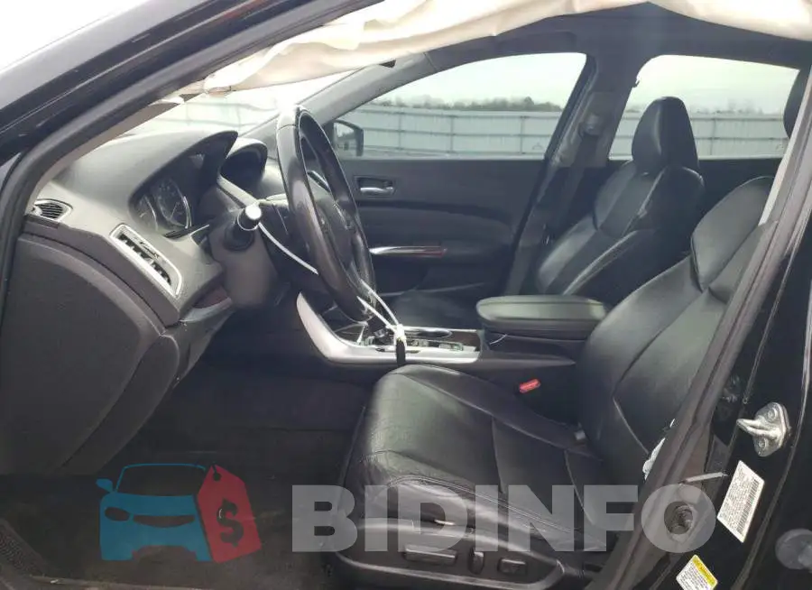 19UUB1F51FA010724 Photo# 7