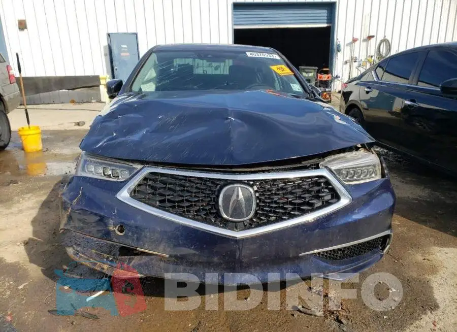 19UUB2F59JA012395 Photo# 5