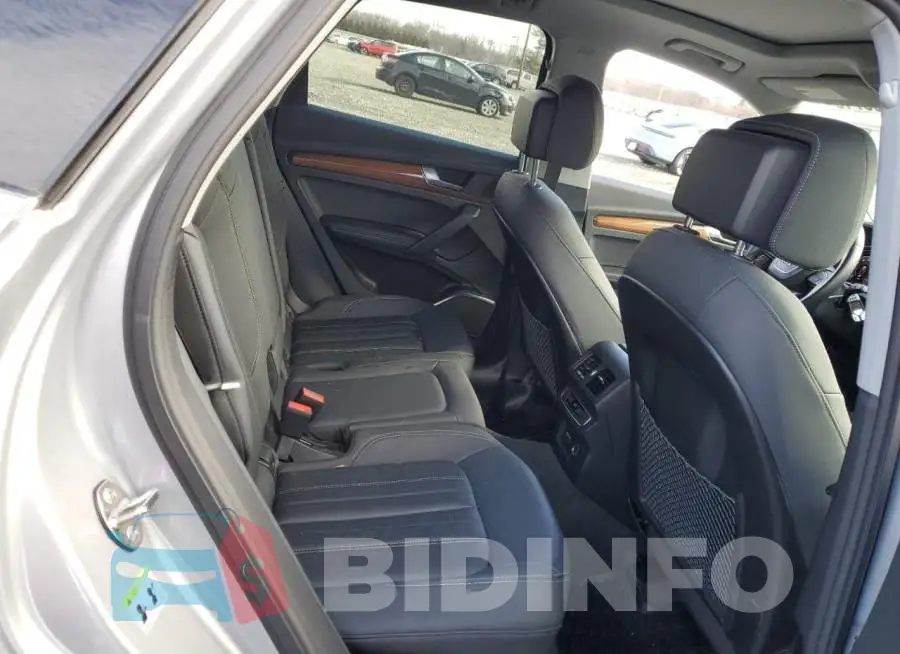 WA1BAAFYXM2119087 Photo# 11