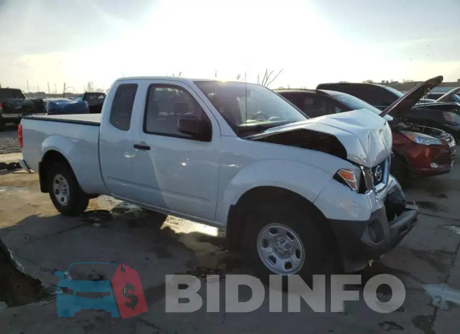 1N6BD0CT2JN735874 Photo# 4