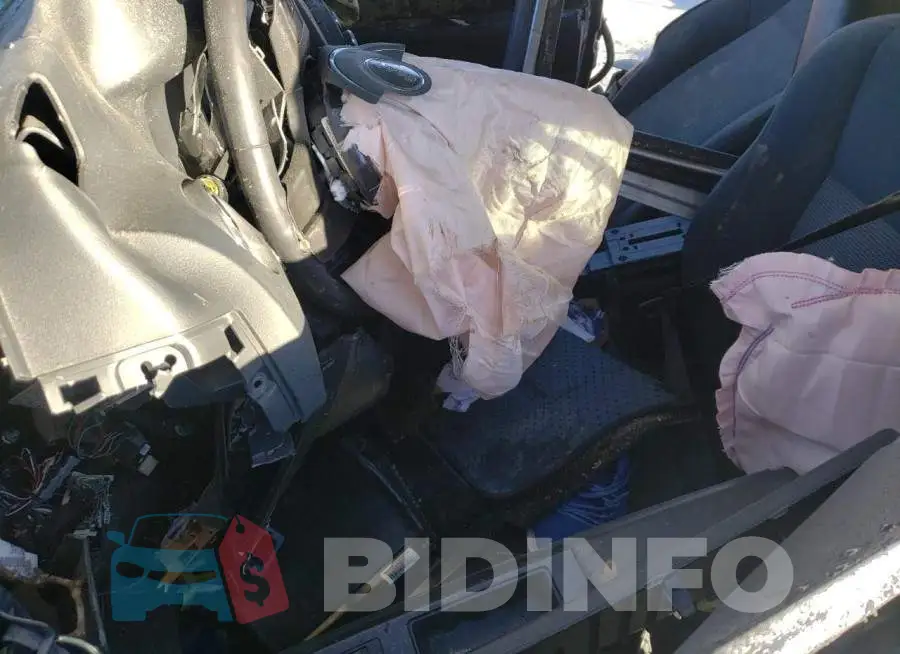 1C4NJPFB3ED764106 Photo# 7
