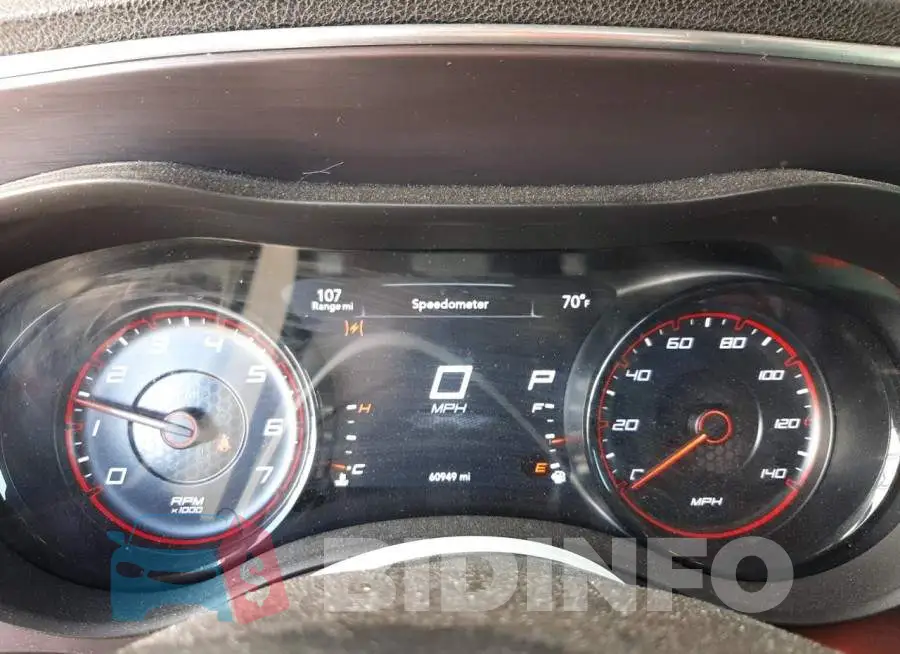 2C3CDXHG0JH179315 Photo# 9