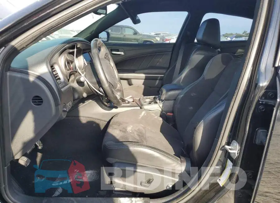 2C3CDXHG6KH572107 Photo# 7
