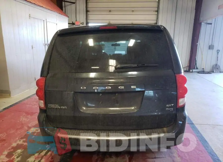 2C4RDGCG7ER231083 Photo# 6