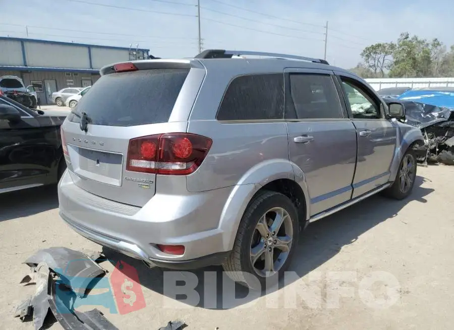 3C4PDCGG2JT157153 Photo# 3