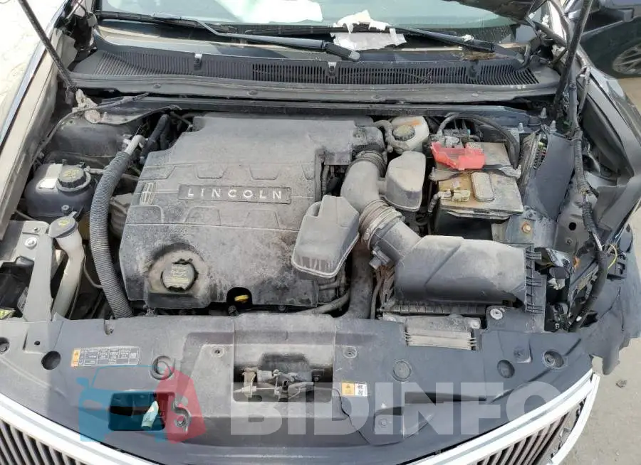 1LNHL9DK5EG600128 Photo# 11