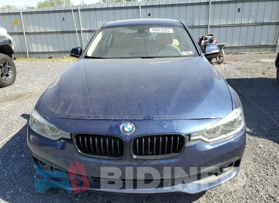 WBA8E5G5XJNU48167 Photo# 5