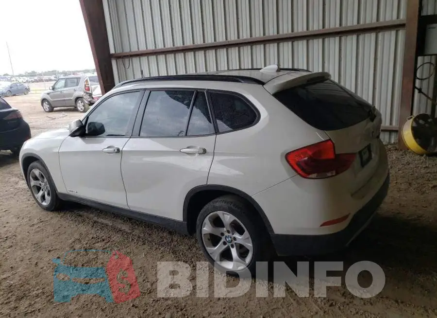 WBAVM1C57FV314731 Photo# 2