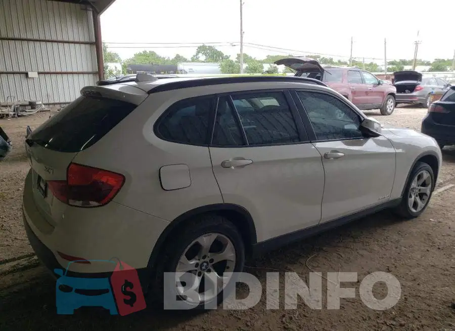 WBAVM1C57FV314731 Photo# 3