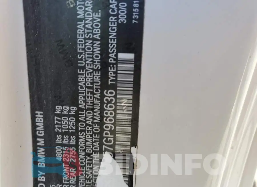 WBS3U9C57GP968636 Photo# 12