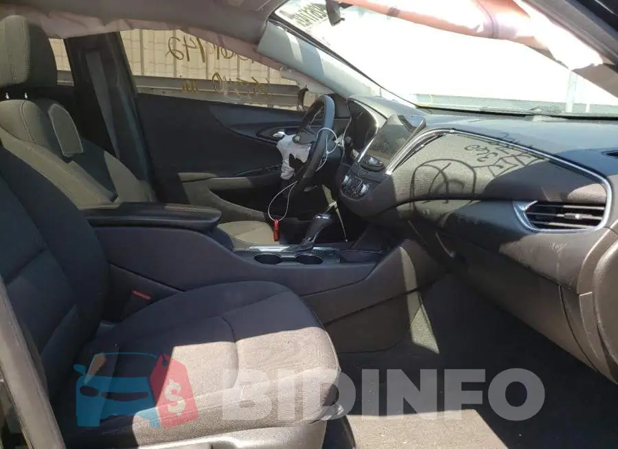 1G1ZD5ST9LF009791 Photo# 5
