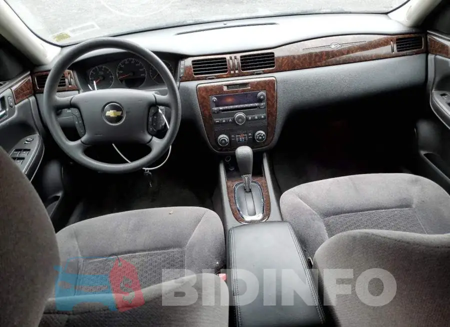2G1WB5E37G1102245 Photo# 8