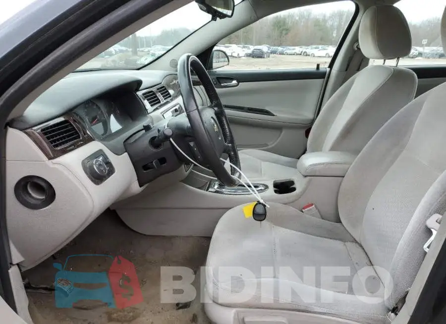 2G1WB5E38E1109928 Photo# 7