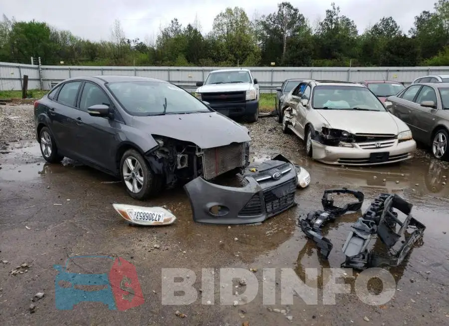 1FADP3F21EL378475 Photo# 4