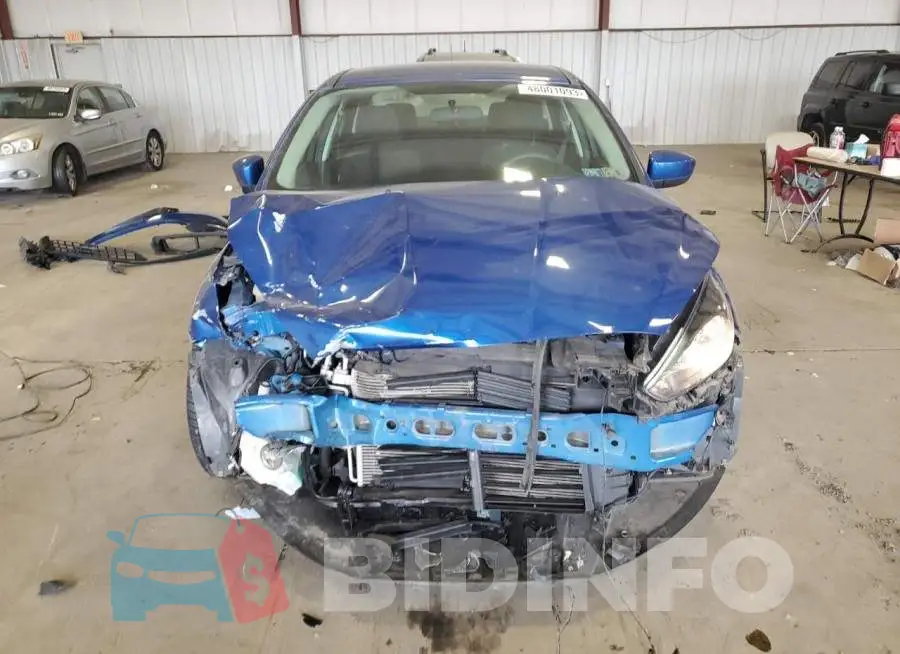1FADP3F22JL267363 Photo# 5