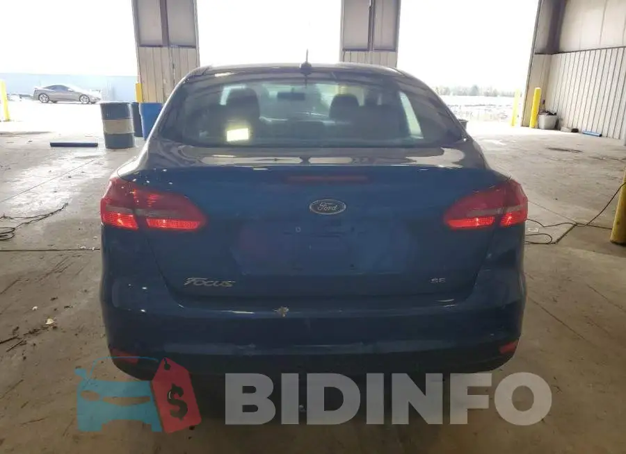 1FADP3F22JL267363 Photo# 6