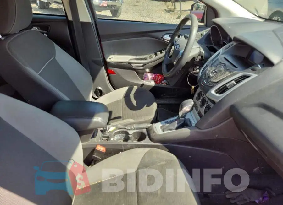 1FADP3F25EL218678 Photo# 5
