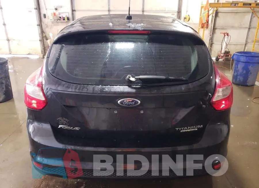 1FADP3N20EL383894 Photo# 6