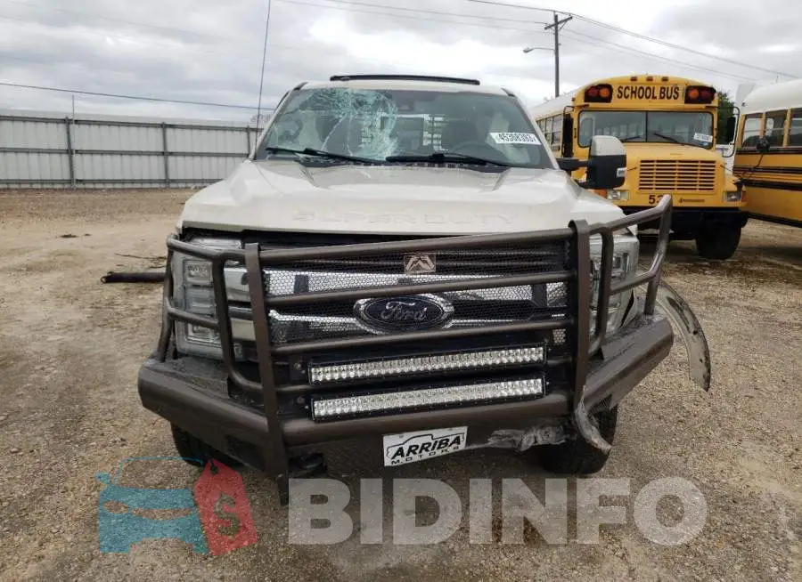 1FT8W3BT6HEC08277 Photo# 5