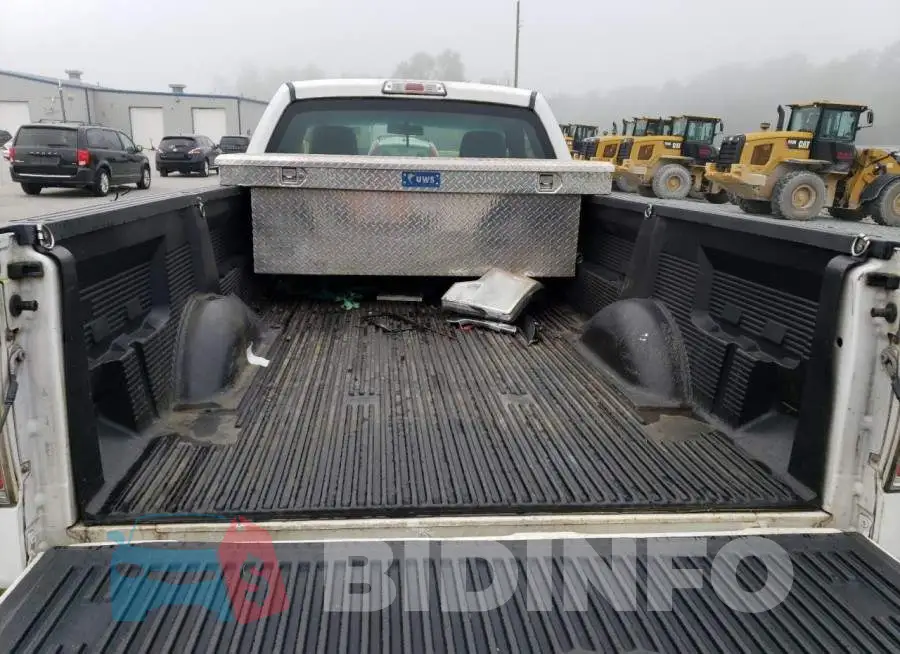 1FTNF1CFXEKD17497 Photo# 10
