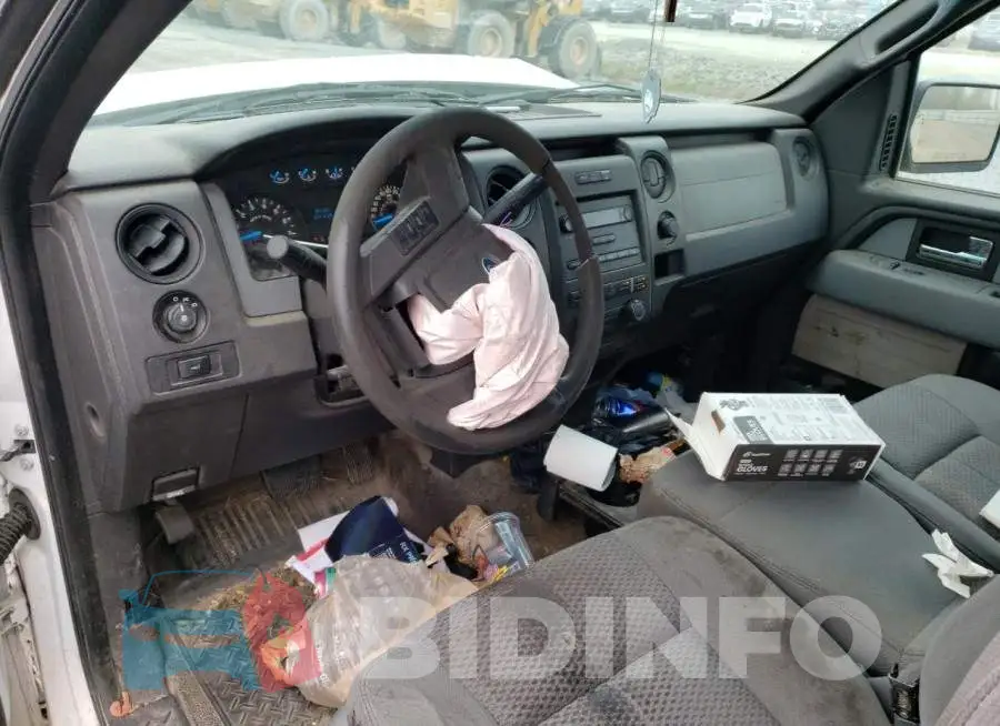 1FTNF1CFXEKD17497 Photo# 8