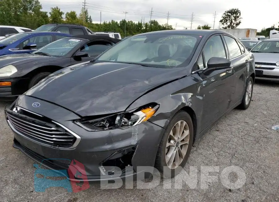 3FA6P0HDXLR220107 Photo# 2