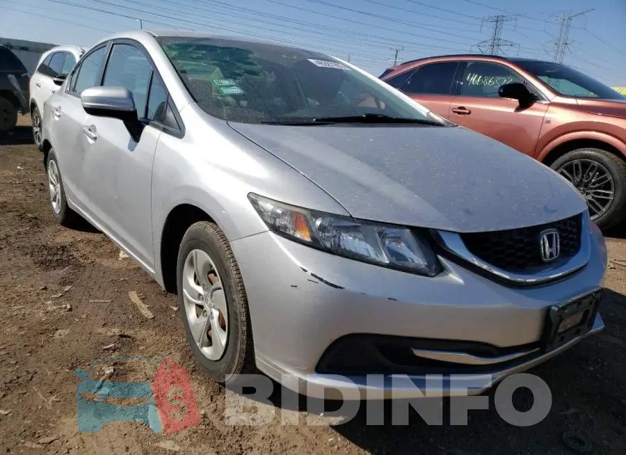 19XFB2F53EE084445 Photo# 4