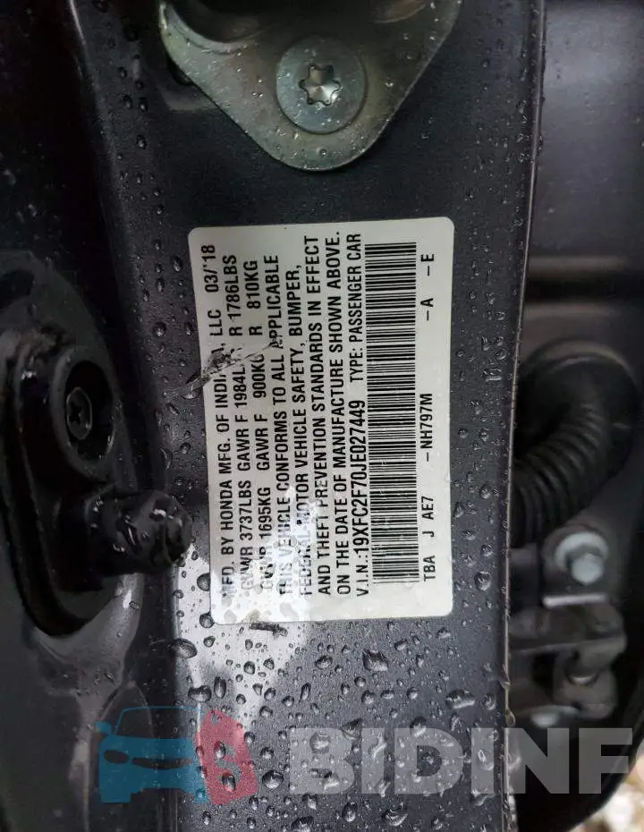 19XFC2F70JE027449 Photo# 12
