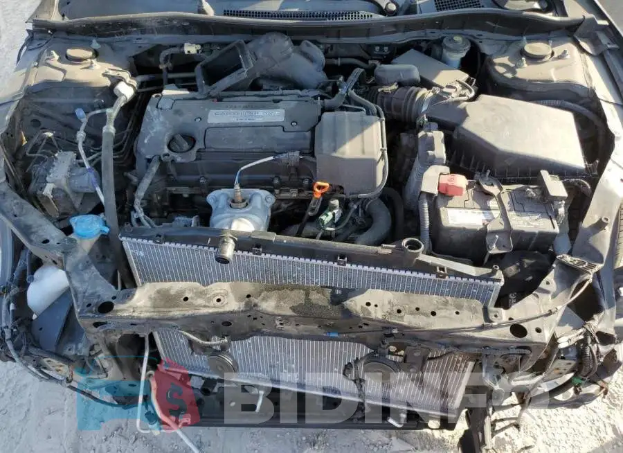 1HGCR2F33FA156246 Photo# 11