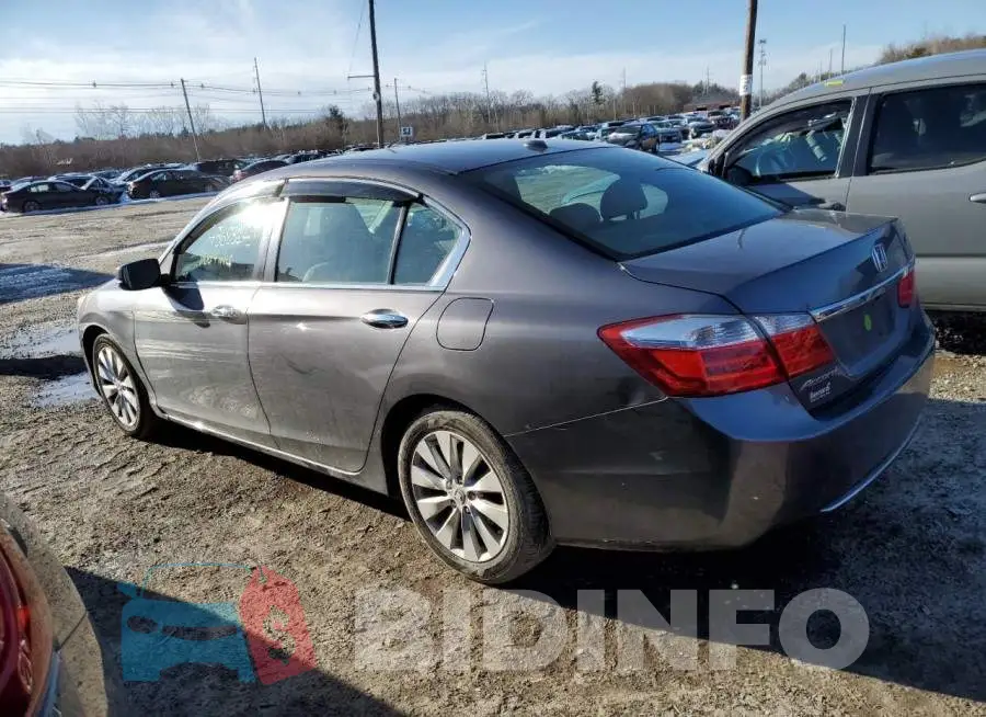 1HGCR2F81FA185112 Photo# 2