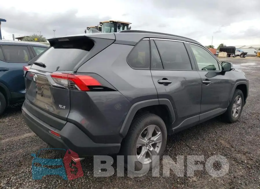 JTMW1RFV1NJ024632 Photo# 3