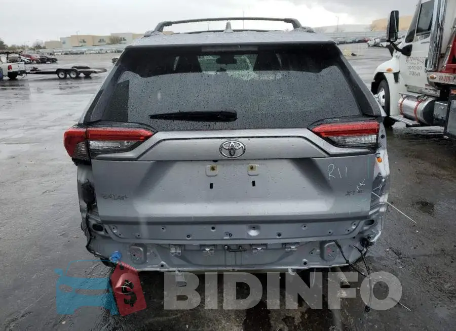 JTMW1RFV9KD013064 Photo# 6