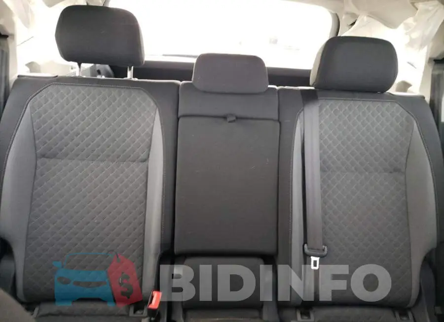 3VV1B7AX3KM174021 Photo# 10