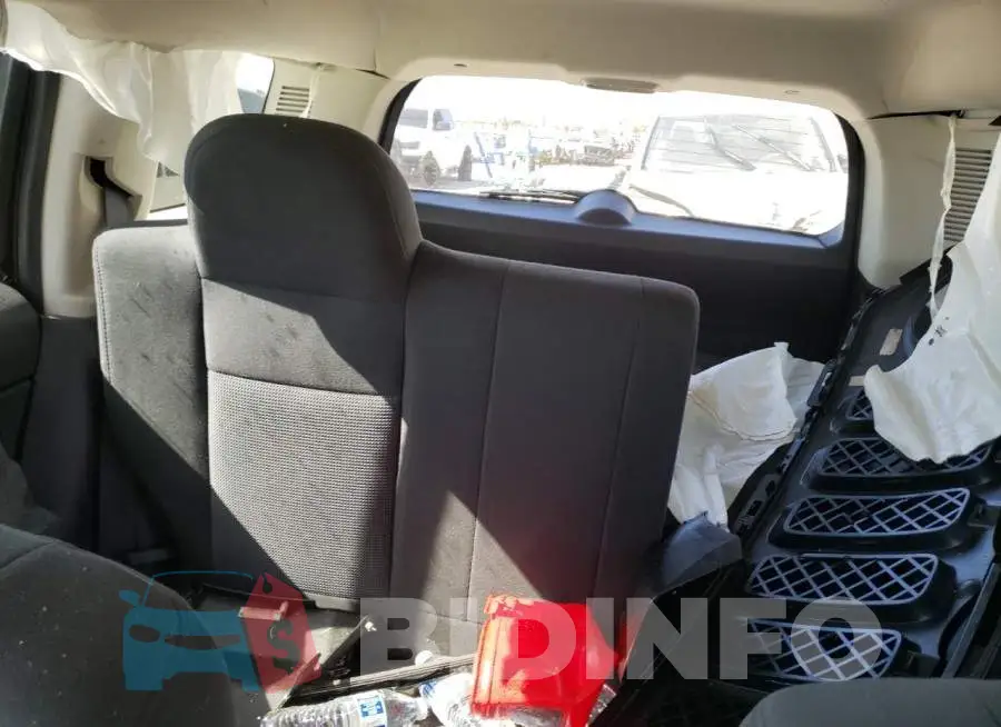 1C4NJPFB7ED765193 Photo# 10