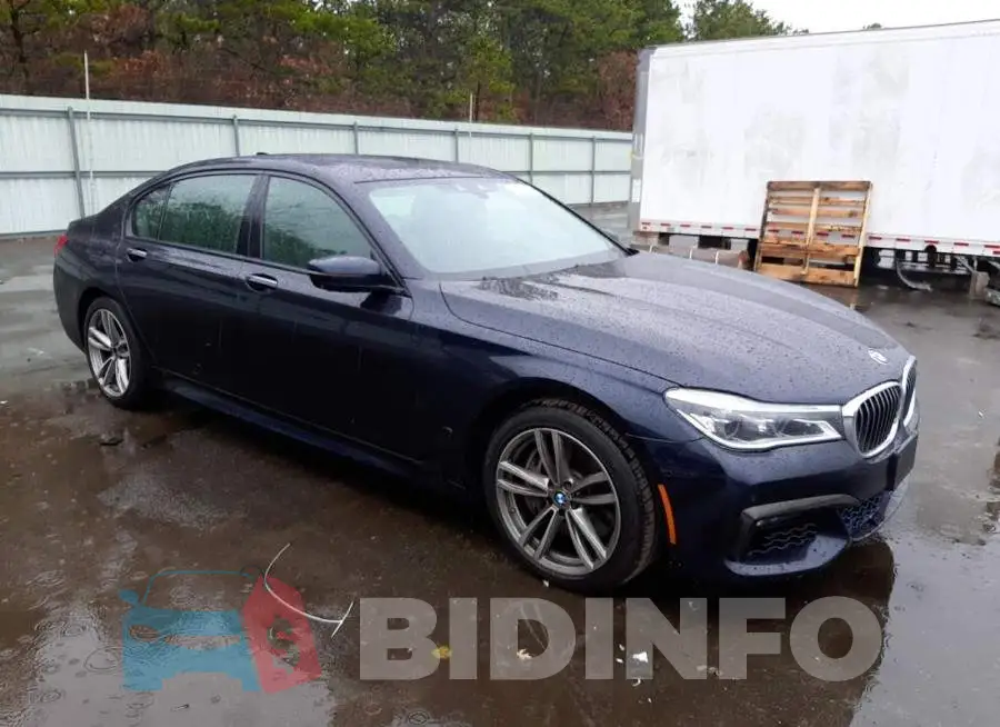 WBA7F2C58GG416876 Photo# 4