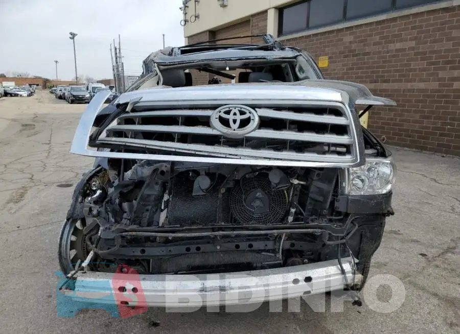 5TDJW5G19GS137914 Photo# 5