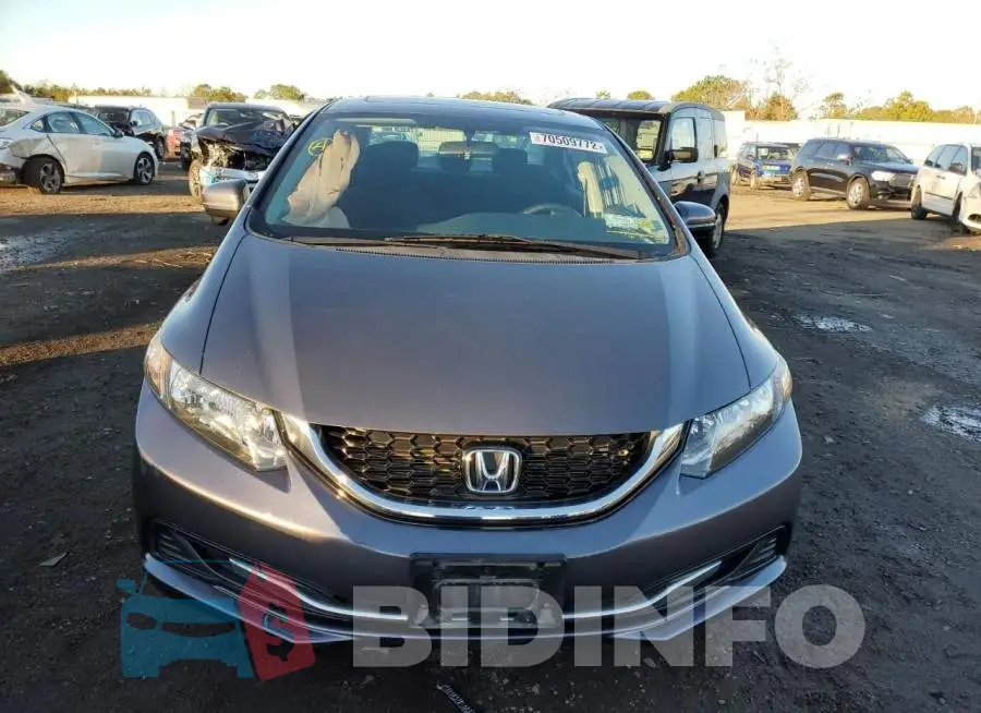 19XFB2F87FE256682 Photo# 5