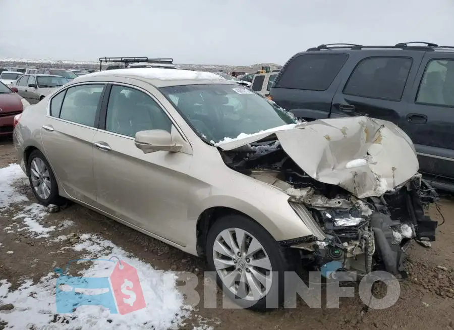 1HGCR2F89EA058378 Photo# 4