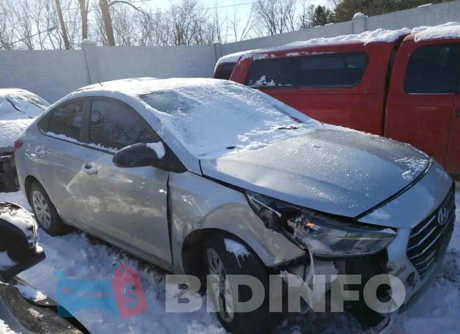 3KPC24A64LE092324 Photo# 4