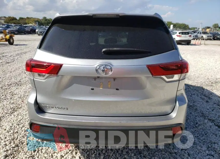5TDZARFH2JS037166 Photo# 6