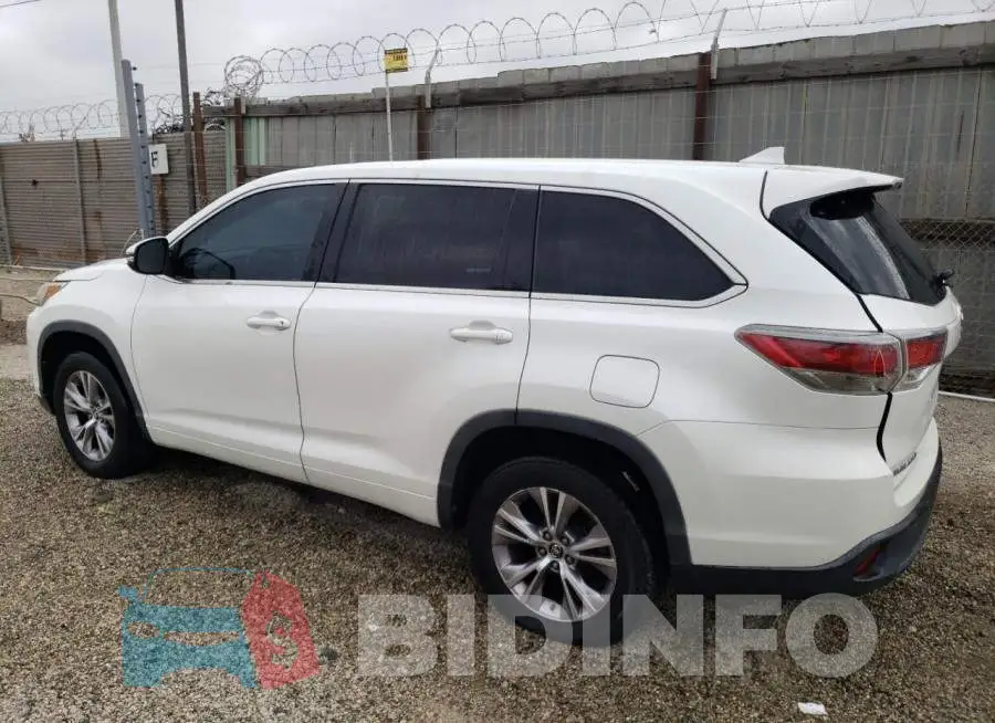 5TDZKRFH7GS173332 Photo# 2
