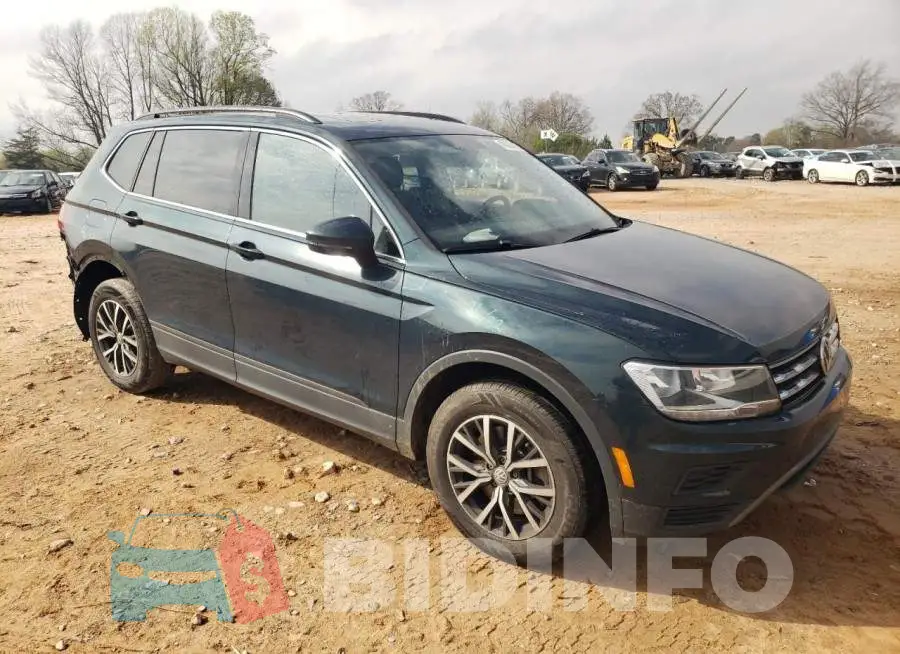 3VV3B7AX4KM149864 Photo# 4