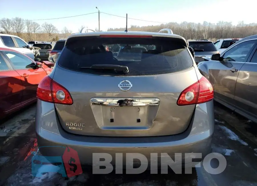 JN8AS5MT1FW672241 Photo# 6