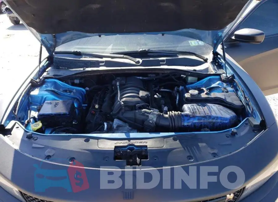 2C3CDXGJ4GH192672 Photo# 11