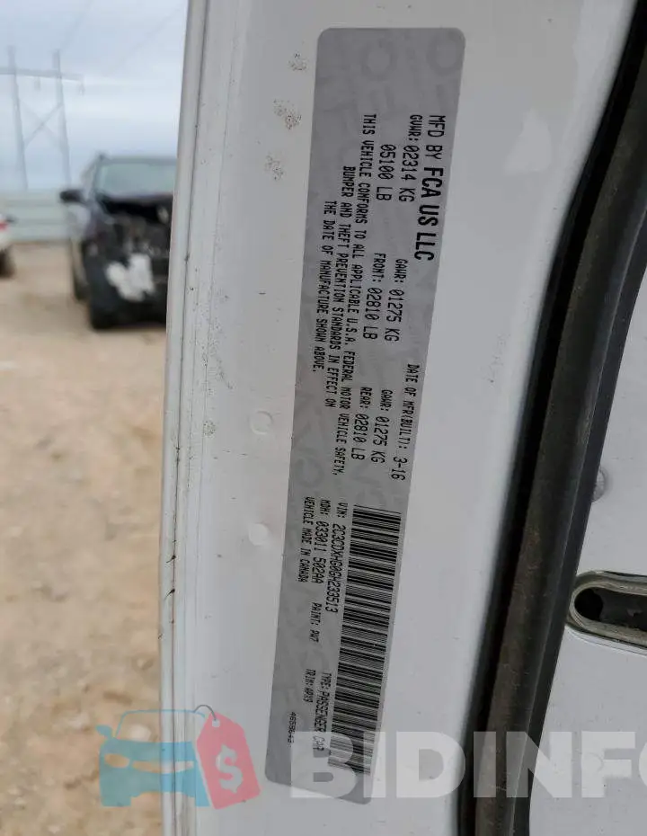 2C3CDXHG0GH233513 Photo# 12