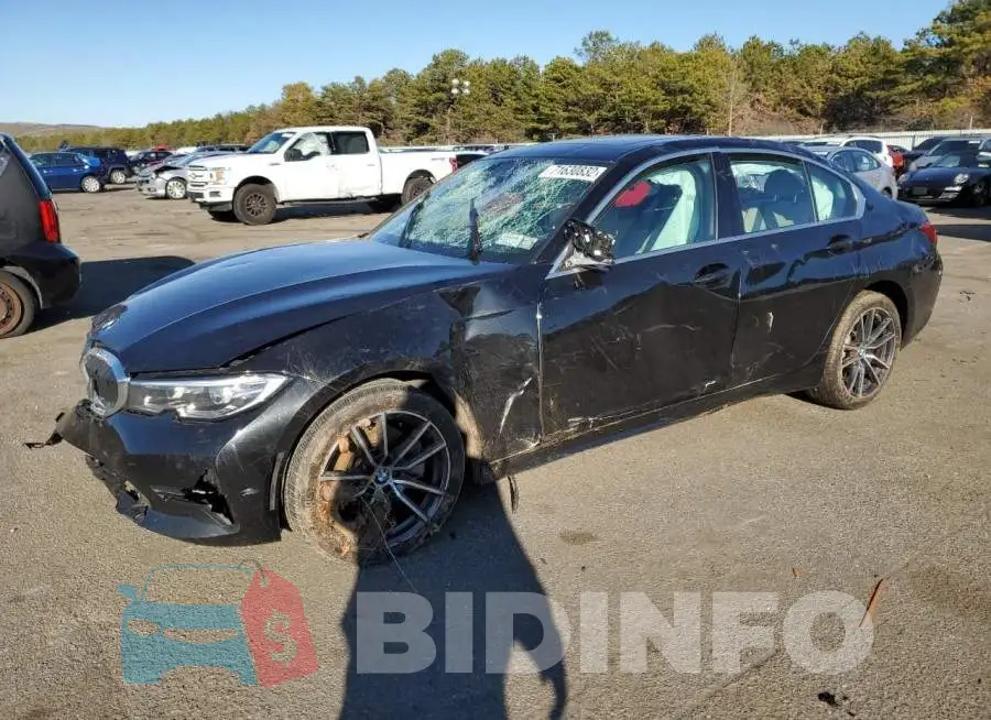 3MW5R7J03M8B71417 Photo# 1