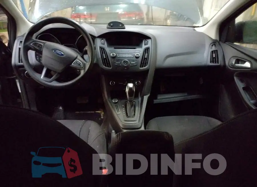 1FADP3F28GL202476 Photo# 8